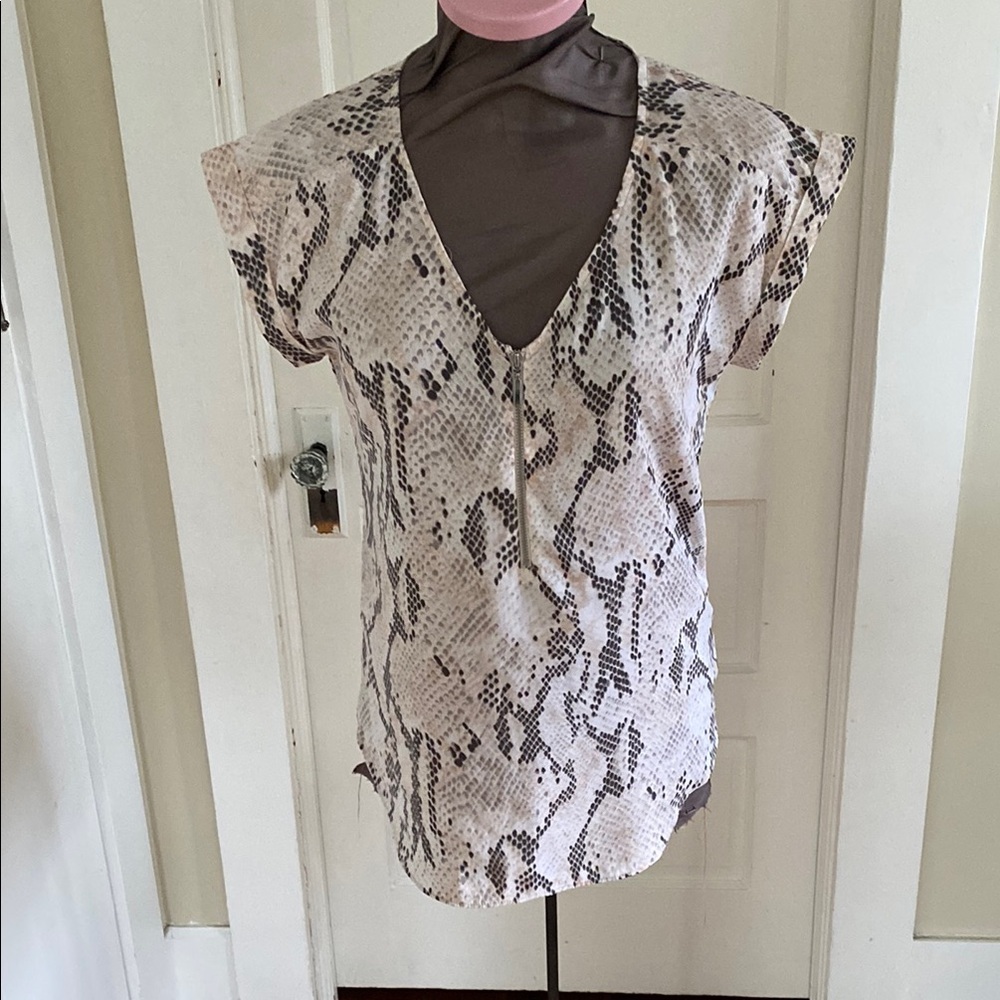 Express Small